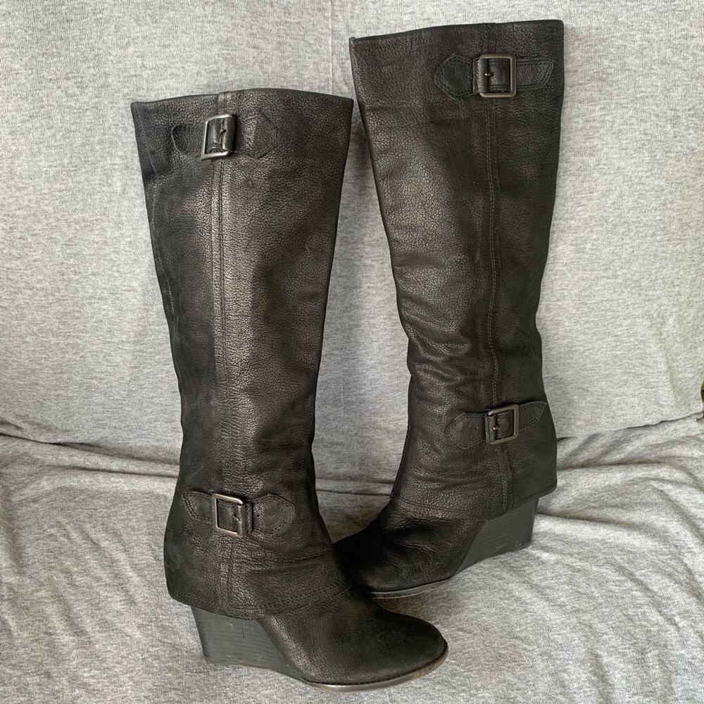 ❤️Vince Camuto “Autumn” Wedge Riding Boots
